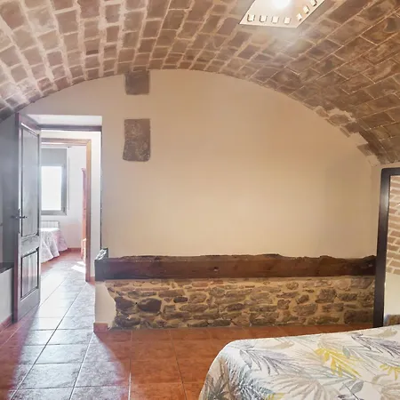 Lovely In With Swimming Pool Apartment Girona